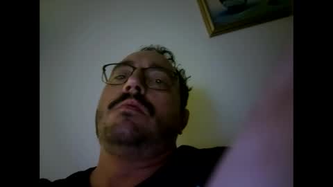 nefrako online show from October 21, 2025, 7:42 am