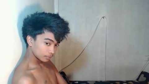 neil_asian69 online show from December 16, 2025, 7:46 am