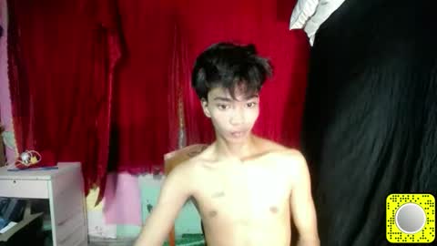 neil_asian69 online show from January 7, 2026, 7:22 am