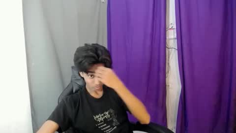 neil_asian69 online show from March 17, 2026, 11:57 am