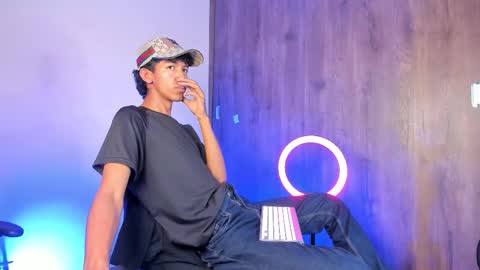 Snapshot of neitan_miller chatting on February 19, 2026, 1:51 pm neitan online show from February 19, 2026, 1:51 pm