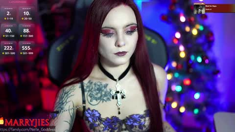 Snapshot of nelle_ chatting on January 10, 2025, 9:55 am online show from January 10, 2025, 9:55 am