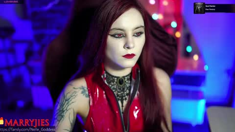 Snapshot of nelle_ chatting on February 3, 2025, 12:47 pm online show from February 3, 2025, 12:47 pm