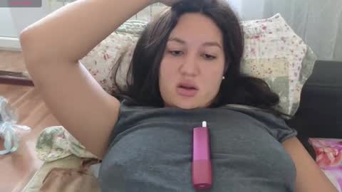 Snapshot of nellyfischer chatting on February 9, 2025, 8:33 am Nelly online show from February 9, 2025, 8:33 am