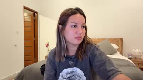 Snapshot of nellyfischer chatting on September 30, 2025, 2:33 pm Nelly online show from September 30, 2025, 2:33 pm