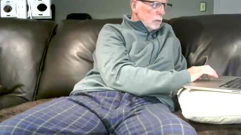 Snapshot of neman4u2c chatting on May 14, 2026, 9:10 pm Jack online show from May 14, 2026, 9:10 pm