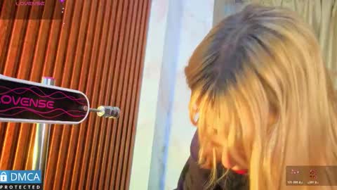 Salome Nena cupcake online show from March 13, 2026, 11:17 am