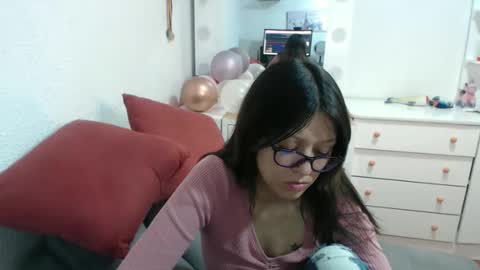 Snapshot of nena_lov chatting on February 24, 2026, 11:58 pm Star online show from February 24, 2026, 11:58 pm