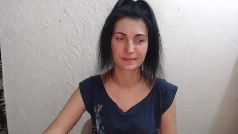 Nensy online show from February 10, 2026, 12:31 pm