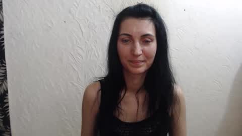 Nensy online show from April 24, 2026, 8:44 pm