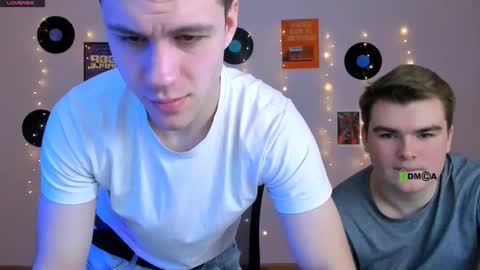 neo_raze_ online show from February 28, 2026, 7:48 pm