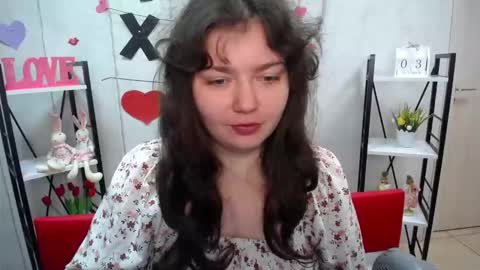 Snapshot of neonilalisova chatting on October 4, 2025, 5:38 am NeonilaLisova online show from October 4, 2025, 5:38 am