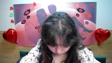 Snapshot of neonilalisova chatting on October 7, 2025, 11:18 am NeonilaLisova online show from October 7, 2025, 11:18 am