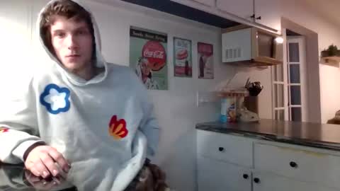 nephew_p online show from April 4, 2026, 10:29 pm