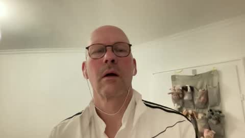 neptunofatlantis online show from March 31, 2026, 8:53 pm