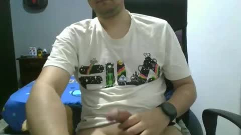 Snapshot of nerdxxx94 chatting on February 7, 2026, 4:38 am MrBull online show from February 7, 2026, 4:38 am