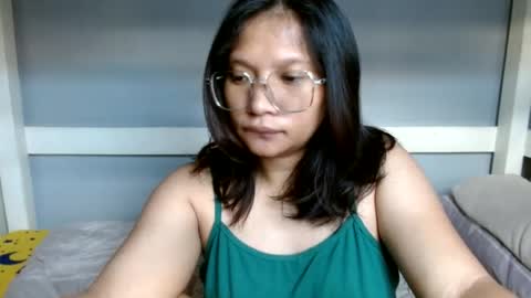 nerdypinaypie online show from July 6, 2026, 1:13 am