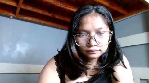 nerdypinaypie online show from July 17, 2026, 12:39 am