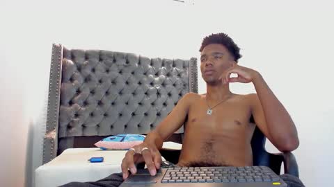 Nero online show from September 23, 2025, 7:28 pm