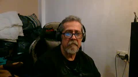 neron401 online show from April 6, 2026, 4:46 am