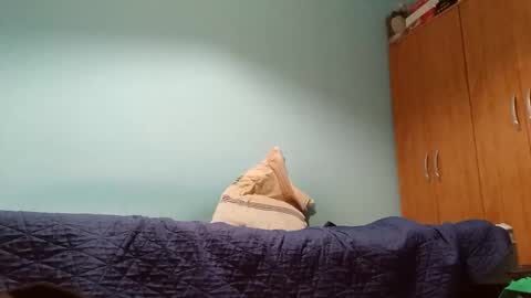 Snapshot of nes90b chatting on December 15, 2025, 3:00 am nes90b online show from December 15, 2025, 3:00 am