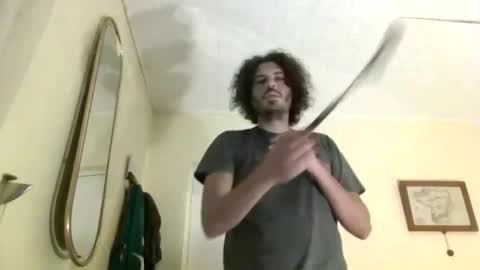 Michael online show from December 19, 2025, 10:28 pm