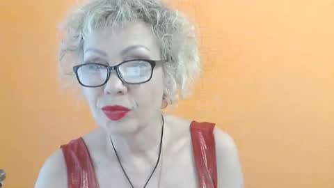 NessyJenixs online show from June 11, 2026, 1:42 pm