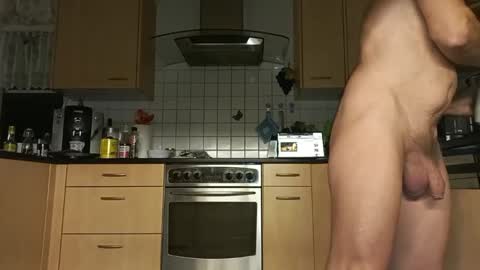 neu4gierig online show from October 27, 2025, 4:16 am