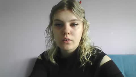 Snapshot of never_enoughh chatting on July 10, 2026, 6:17 am never_enoughh online show from July 10, 2026, 6:17 am