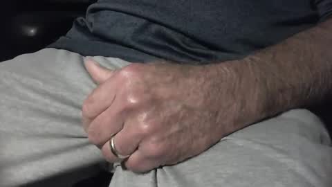 nevrsaynevr2000 online show from October 8, 2025, 9:01 pm