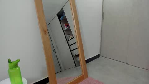 Snapshot of new_fire_fantasy chatting on December 12, 2024, 5:37 pm Samanta Sofia online show from December 12, 2024, 5:37 pm