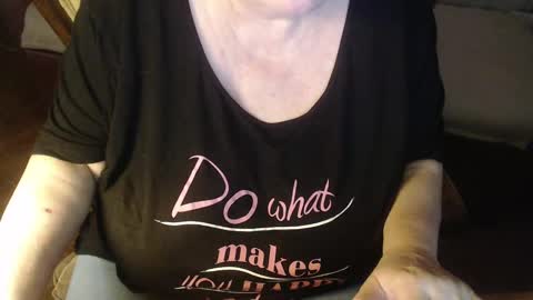 Snapshot of new_milf chatting on January 9, 2025, 3:55 pm Lilly online show from January 9, 2025, 3:55 pm