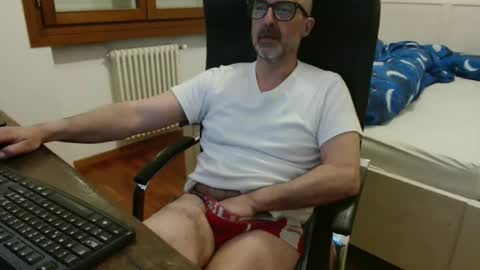 simi online show from March 23, 2026, 7:29 pm