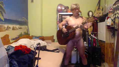 the hole wold is very horny online show from December 5, 2024, 2:33 pm