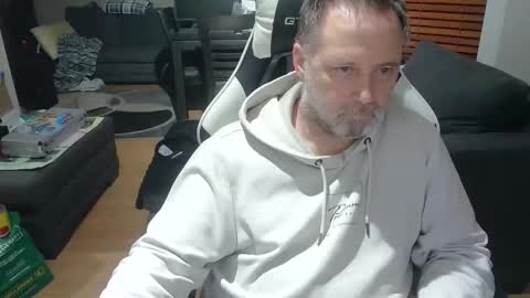 NewWorld online show from November 5, 2025, 2:11 am