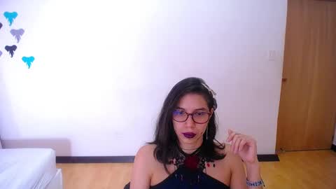 nextdoor_fantasy online show from February 26, 2025, 8:44 pm