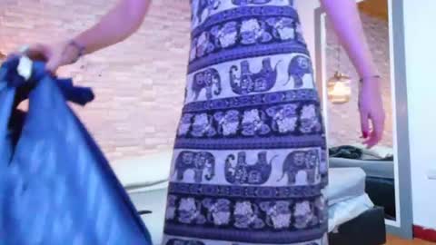 Snapshot of nextdoor_fantasy chatting on June 24, 2026, 8:19 pm nextdoor_fantasy online show from June 24, 2026, 8:19 pm