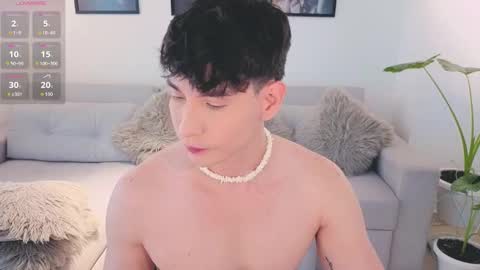 Snapshot of neythan__blaze chatting on September 17, 2025, 5:36 pm online show from September 17, 2025, 5:36 pm