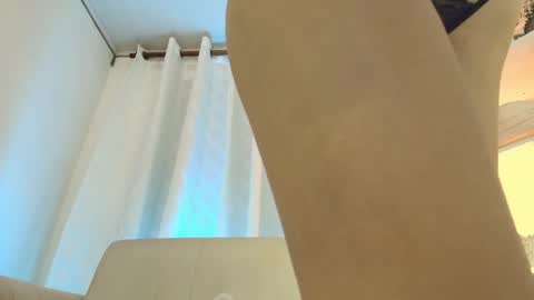  Angie   Instagram  angie julianac add me online show from January 31, 2025, 12:29 pm
