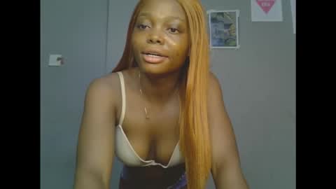 Snapshot of niababy5 chatting on February 8, 2026, 6:11 pm Niababy5 online show from February 8, 2026, 6:11 pm