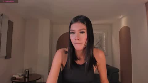 Call me Nia  online show from January 13, 2026, 6:35 pm