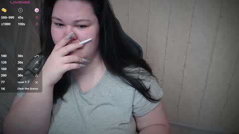 nicara_ online show from December 18, 2024, 9:47 am