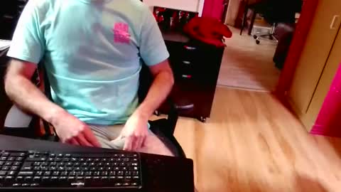 nicecck24 online show from May 28, 2026, 4:48 pm