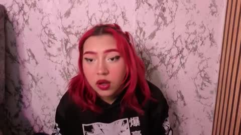 Michell  online show from December 3, 2025, 4:09 am