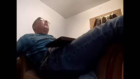 nicefuck0077 online show from October 12, 2025, 7:35 pm