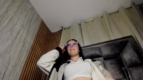 Snapshot of nicehot____ chatting on November 28, 2025, 12:57 am Luna online show from November 28, 2025, 12:57 am