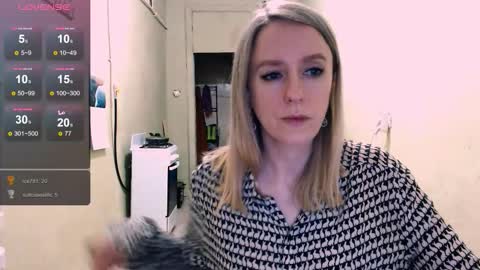 Snapshot of nicekat chatting on March 3, 2026, 10:15 pm Kathrine online show from March 3, 2026, 10:15 pm