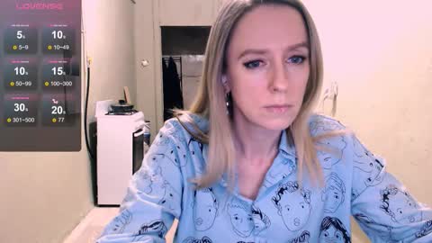 Snapshot of nicekat chatting on March 24, 2026, 8:25 pm Kathrine online show from March 24, 2026, 8:25 pm