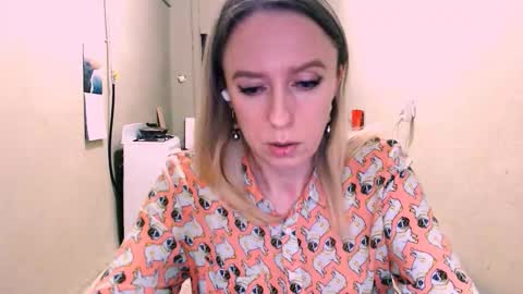 Snapshot of nicekat chatting on March 28, 2026, 9:25 pm Kathrine online show from March 28, 2026, 9:25 pm