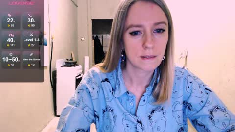 Snapshot of nicekat chatting on April 4, 2026, 9:01 pm Kathrine online show from April 4, 2026, 9:01 pm